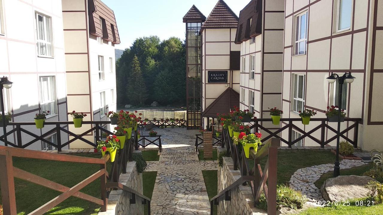 Standard Lux U Kraljevim Cardacima Lägenhet Kopaonik